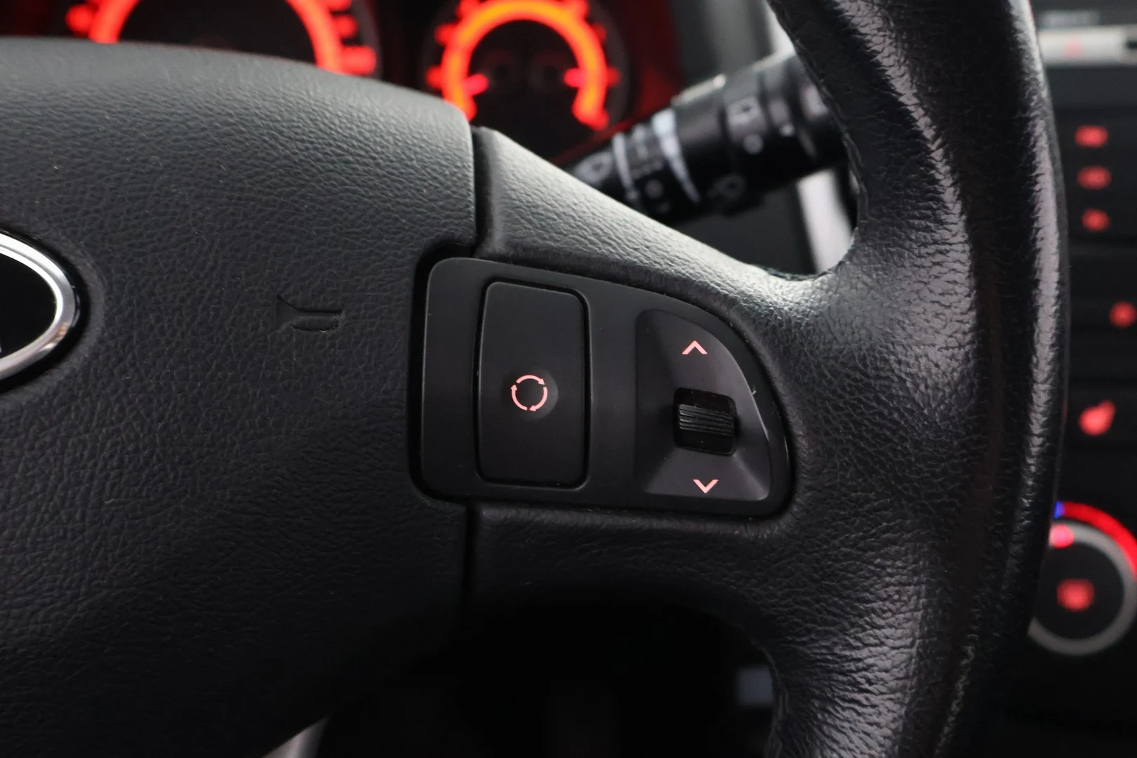 Car Image - 2J4d8lELZW06rYjNj1qARk
