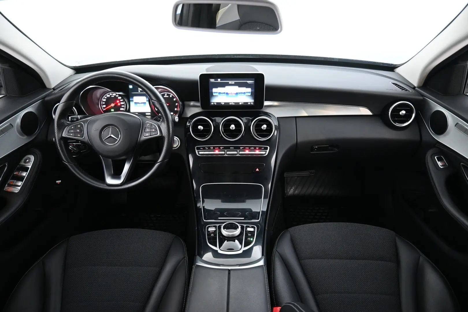 Car Image - 1TrvBSQlrkAozOUvFCDig3