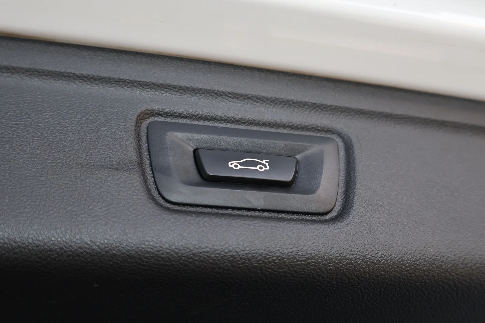 Car Image - 40u3duSQWlTFoTAIIwN0qg