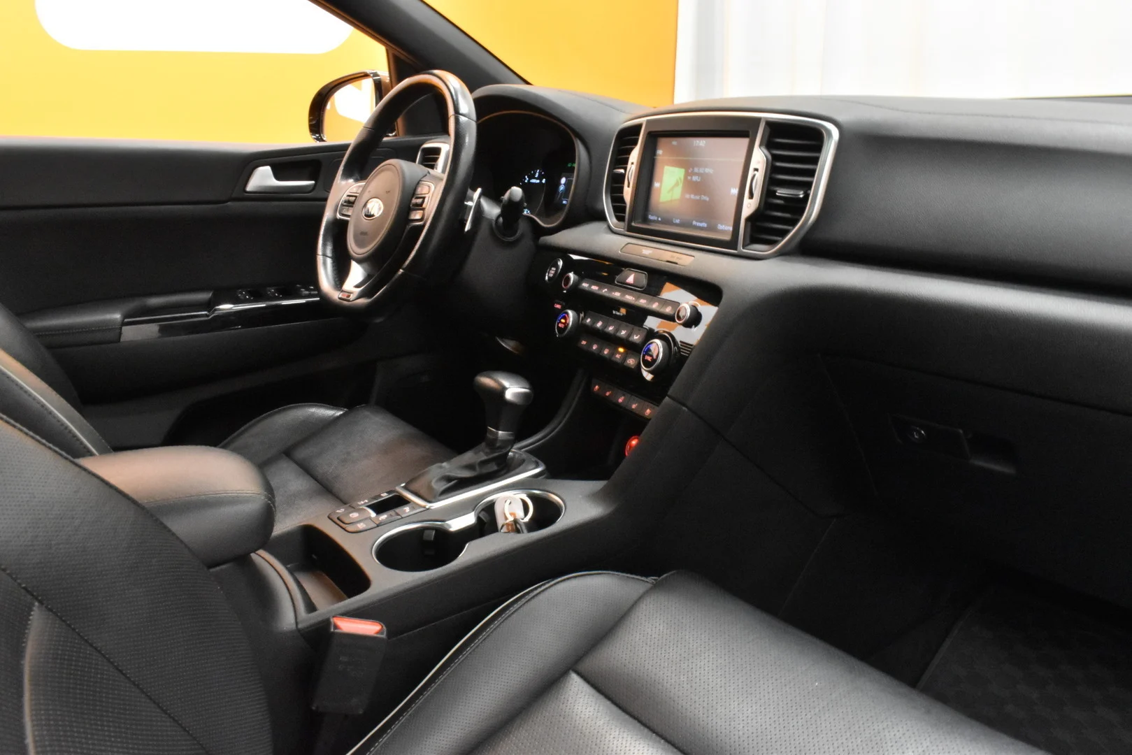Car Image - 3GlkoopXdCThchTXkSXnhU