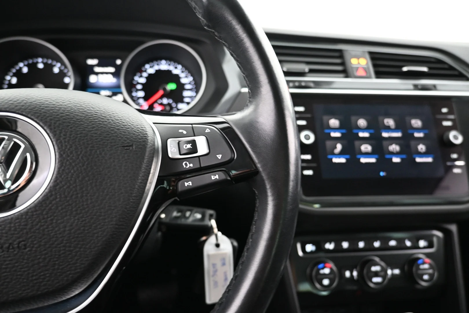 Car Image - 1DKixsXZqbGrLz0NB9OMaP