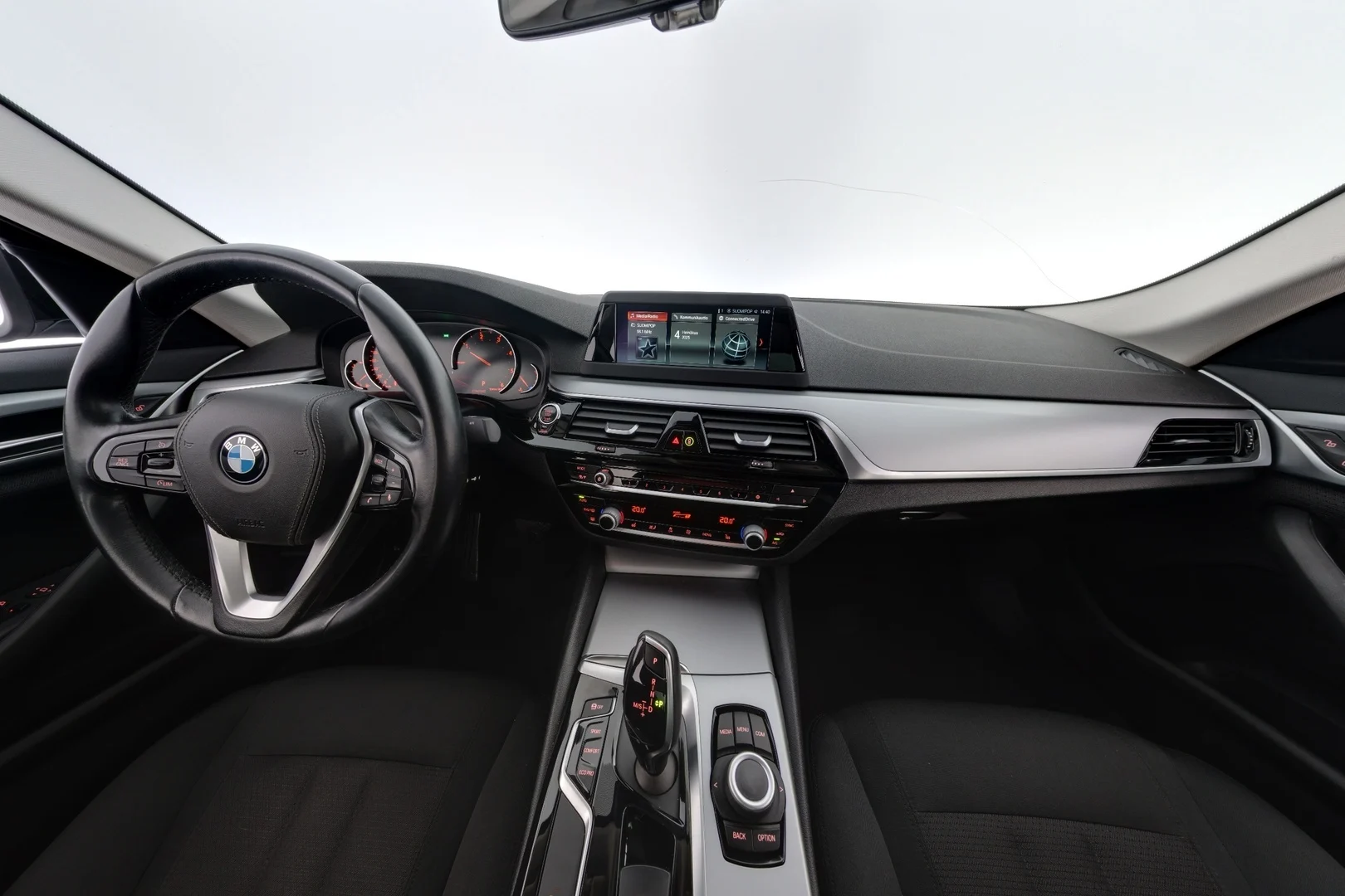Car Image - 19jdeylwNVoCci9pmiTbML