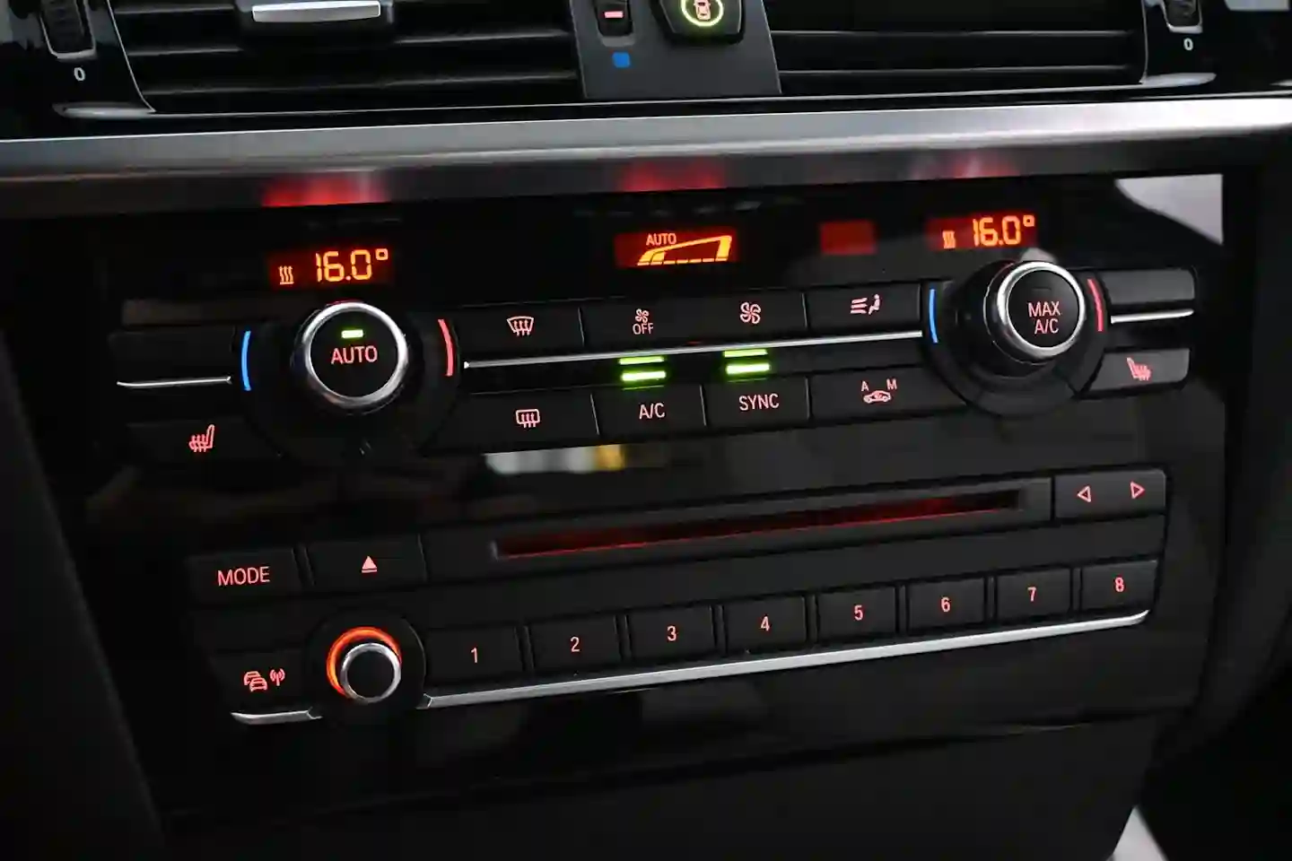 Car Image - 3cKf37M28dTio3kWO8YJrp