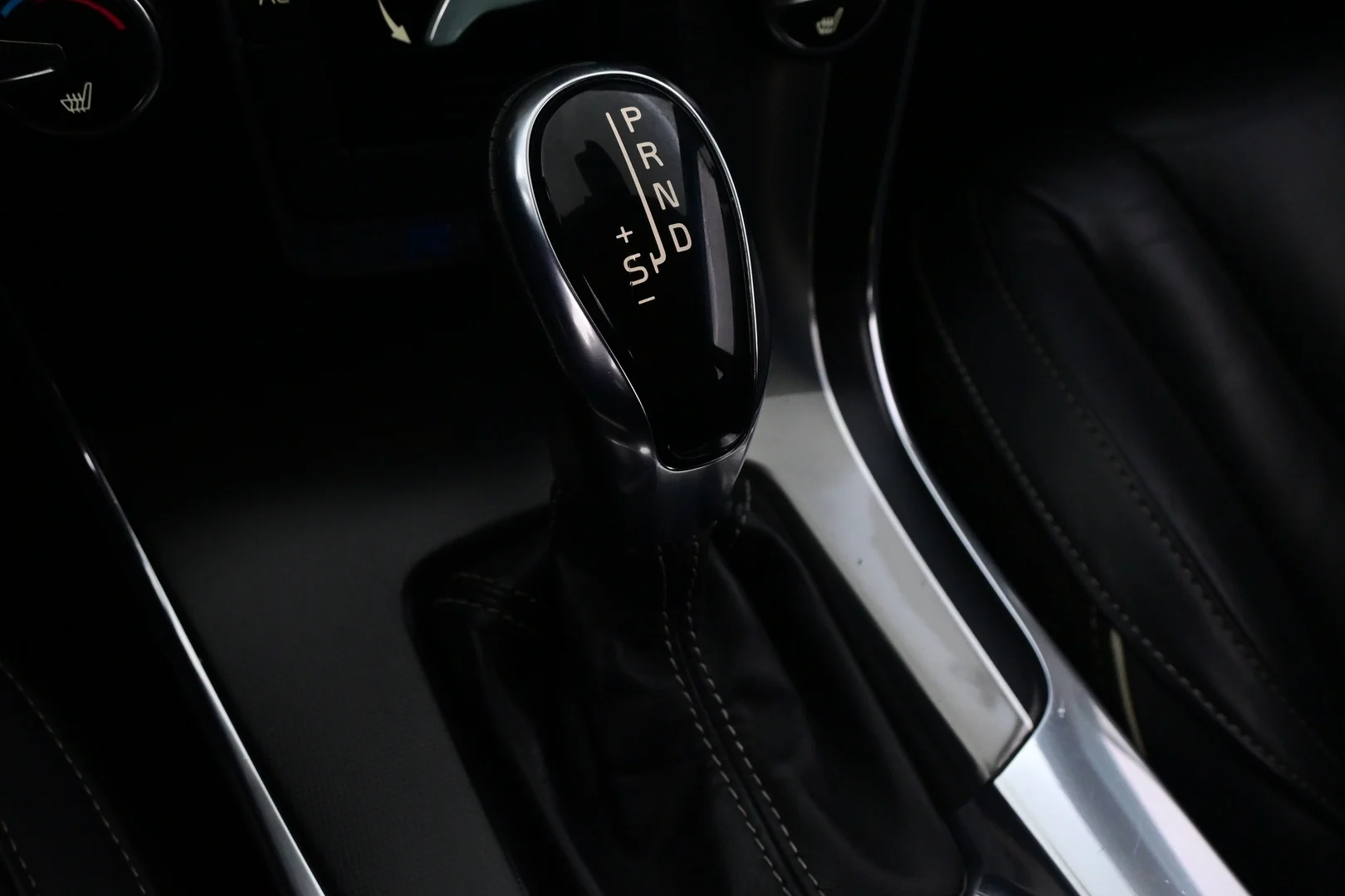 Car Image - 1FXBA6komp0abiQGJRGC3i