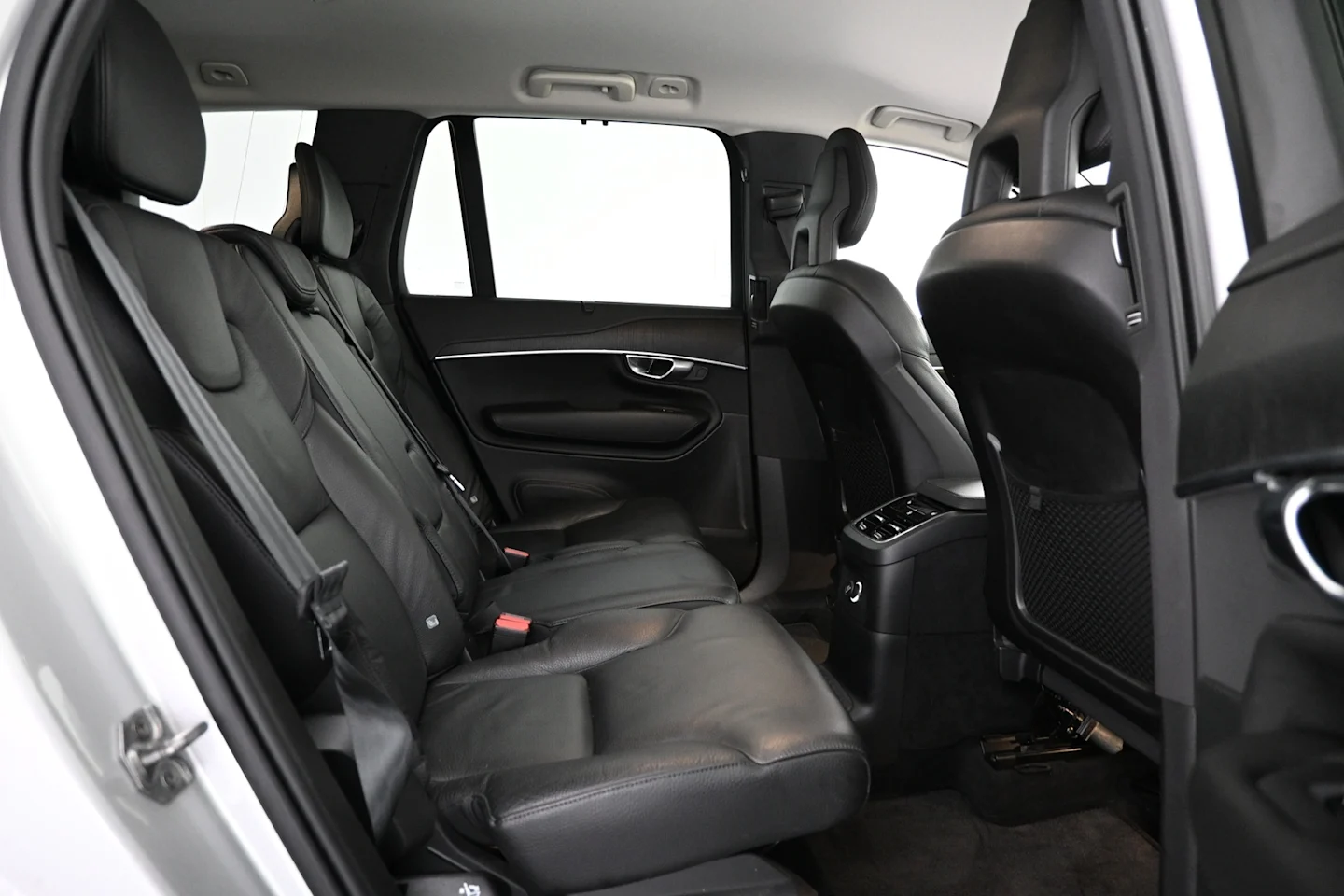 Car Image - 41Inm4ojLLscQVaudBaMmk