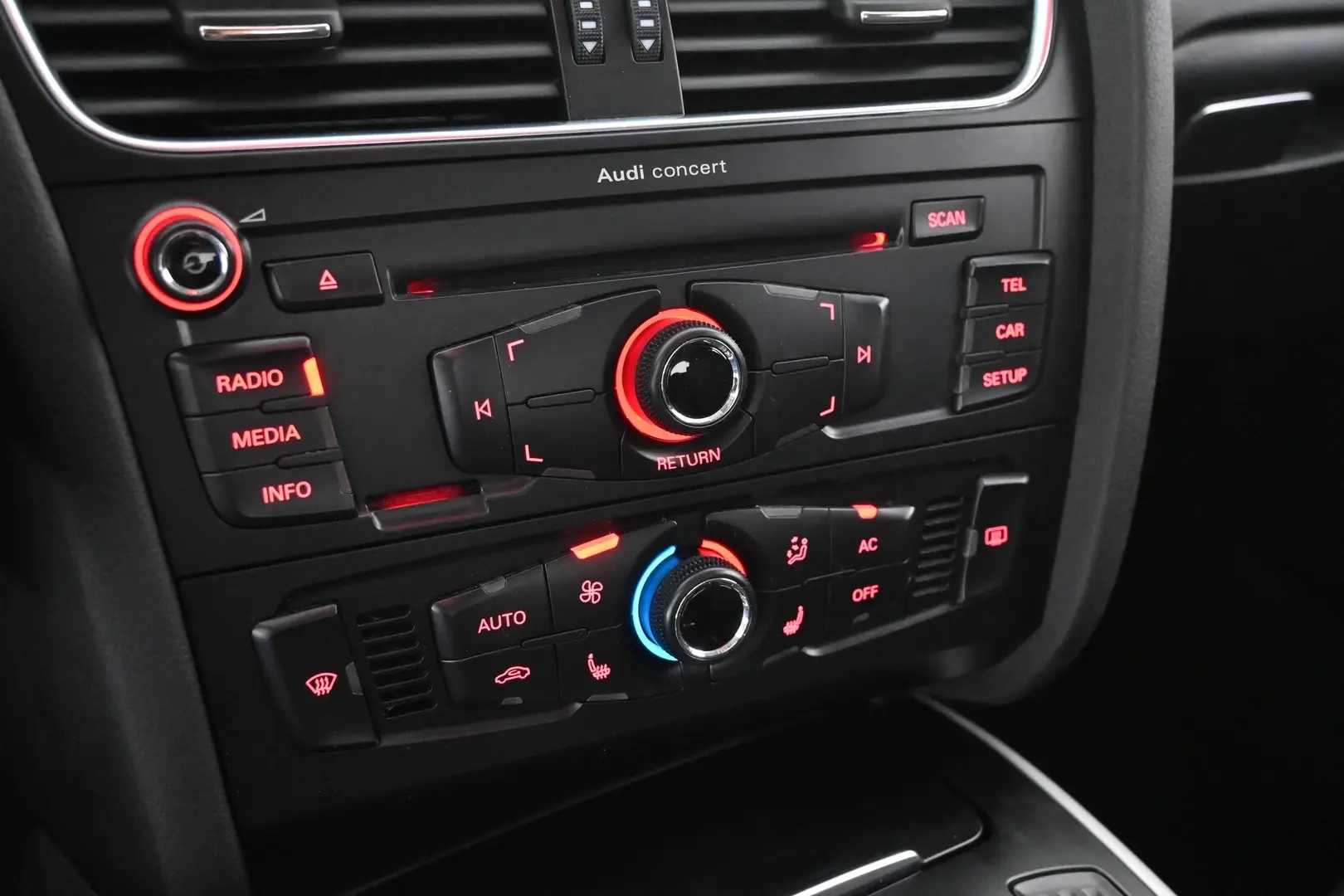 Car Image - M4yCCoeY7aYRZGJ61l1eP