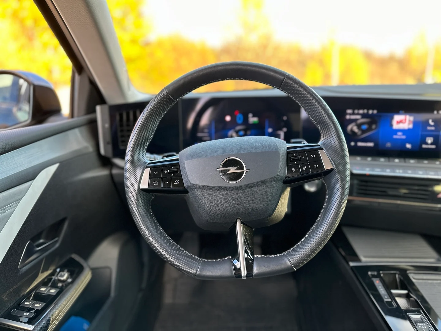 Car Image - 4wXFYbxHfG9iRMS5E3u6wn