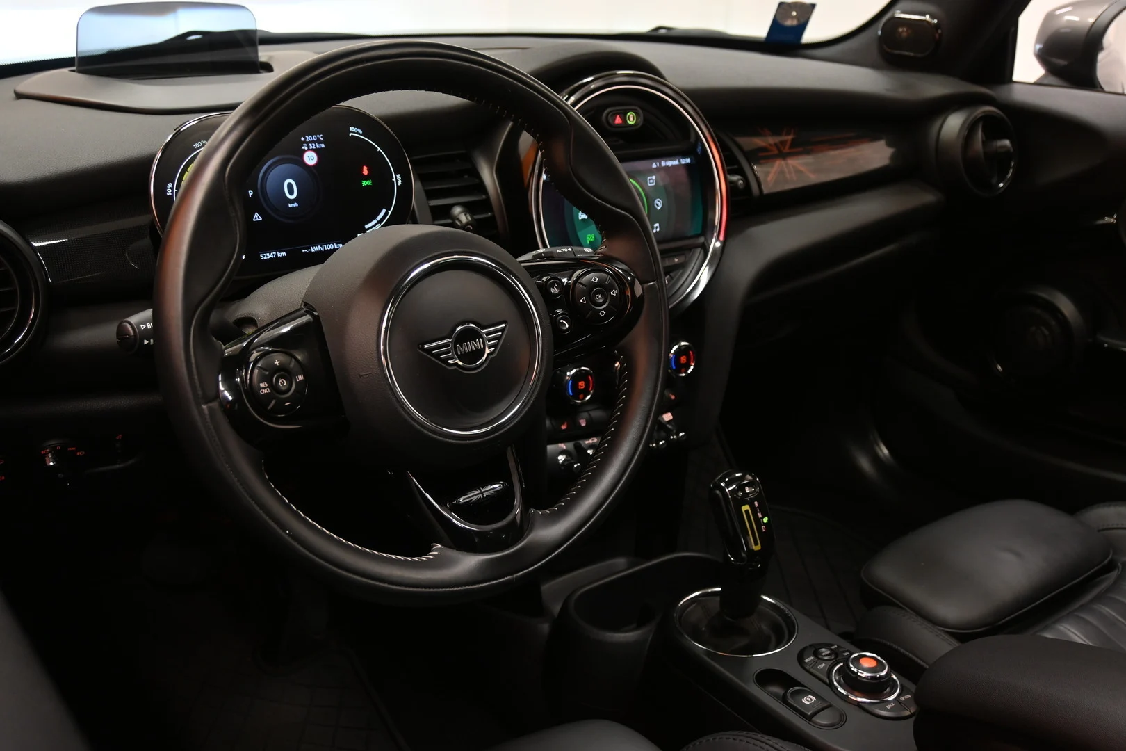 Car Image - 4p5FLpXZ1Z5oF9nHmoewk9