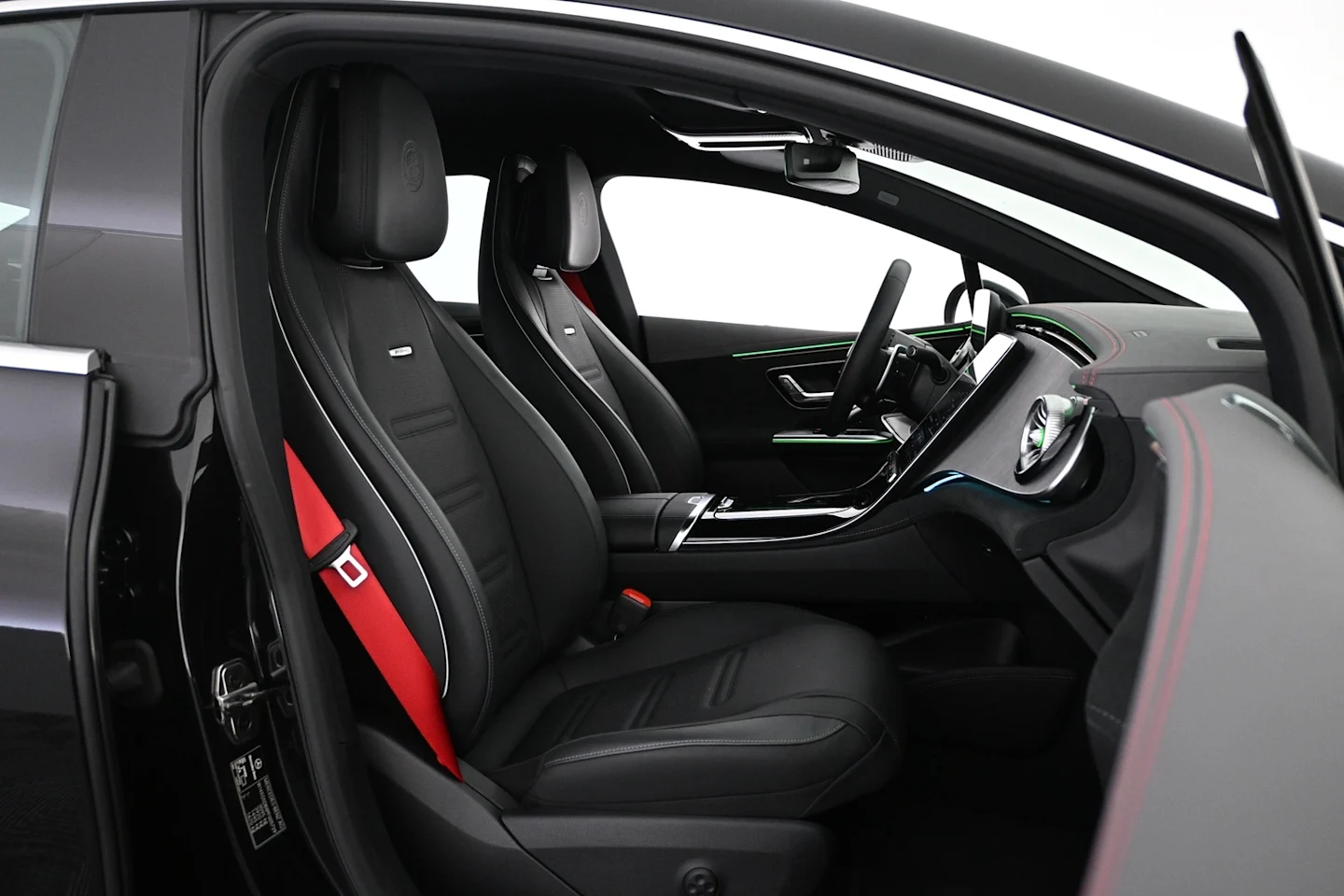 Car Image - 7tN7AoOpuQoHCrWbvqMLU7