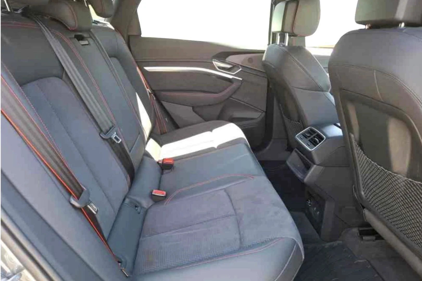 Car Image - 5wqztBxolsIslFIZQROnFm