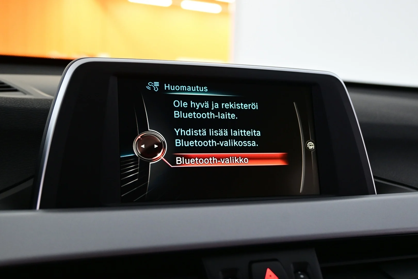 Car Image - 4DXB0UyuswgJX8mxPI5qSO