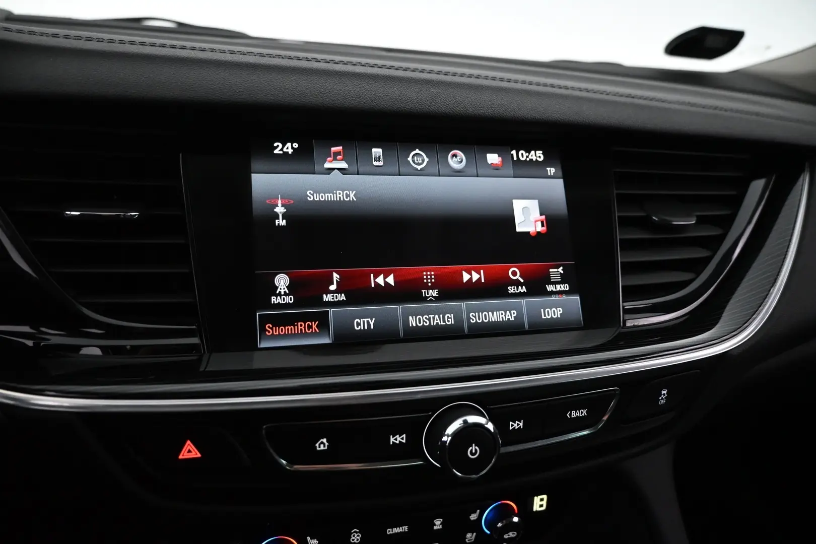 Car Image - 6MJZPX6hYf1m4eT5D9czAu