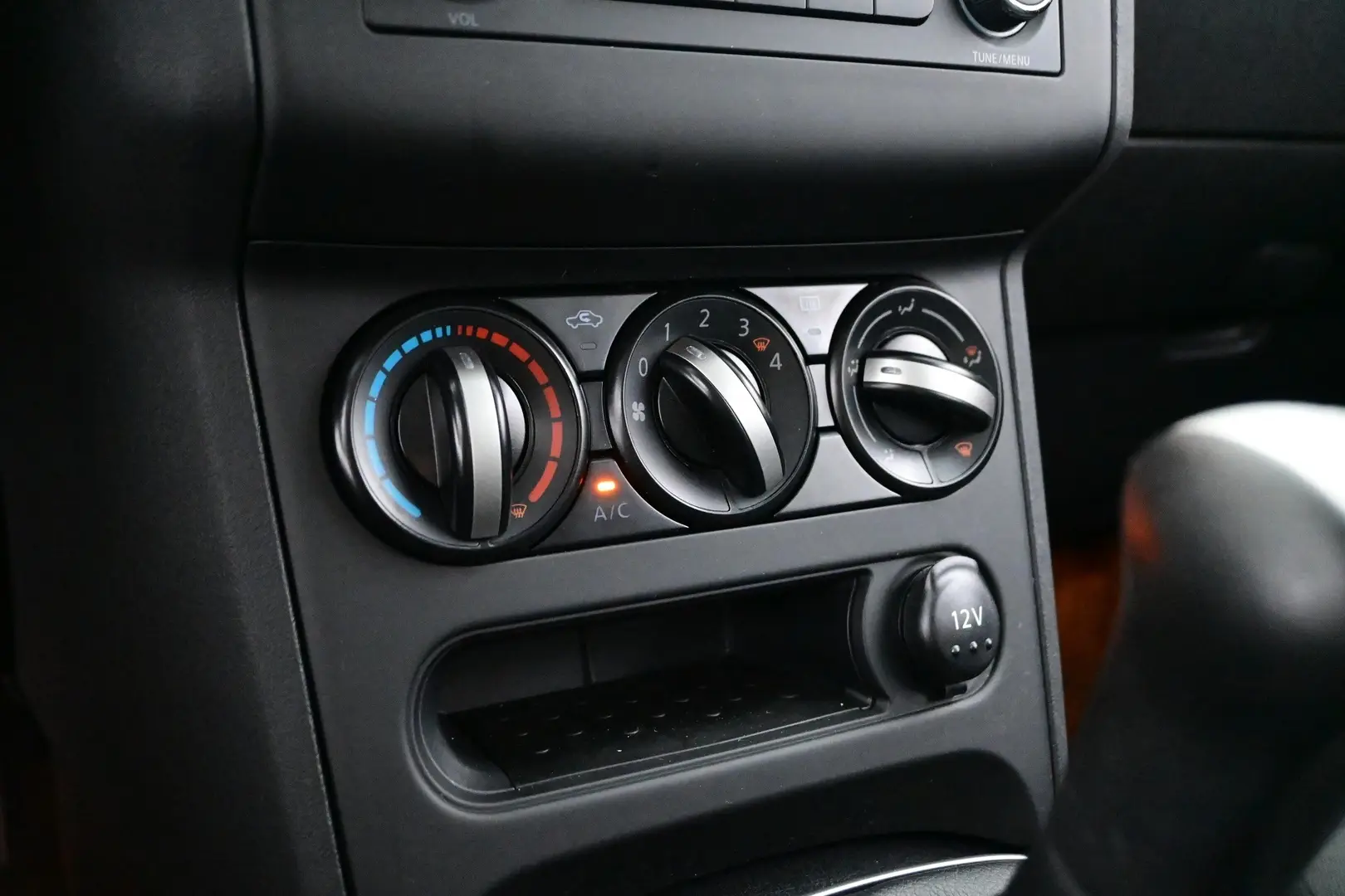 Car Image - 7aKIpGSnXVqnN72nmovFrF