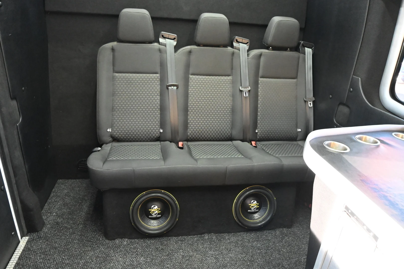 Car Image - 71YmdMi81vc3R54V2usQS
