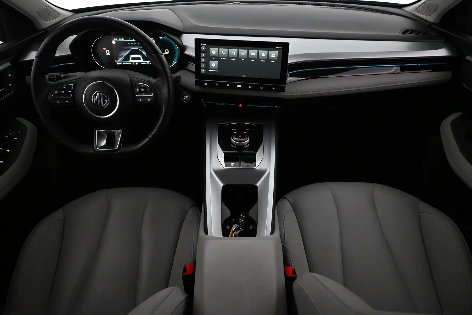 Car Image - KPYKQeoxSD4m4BOpxpijj