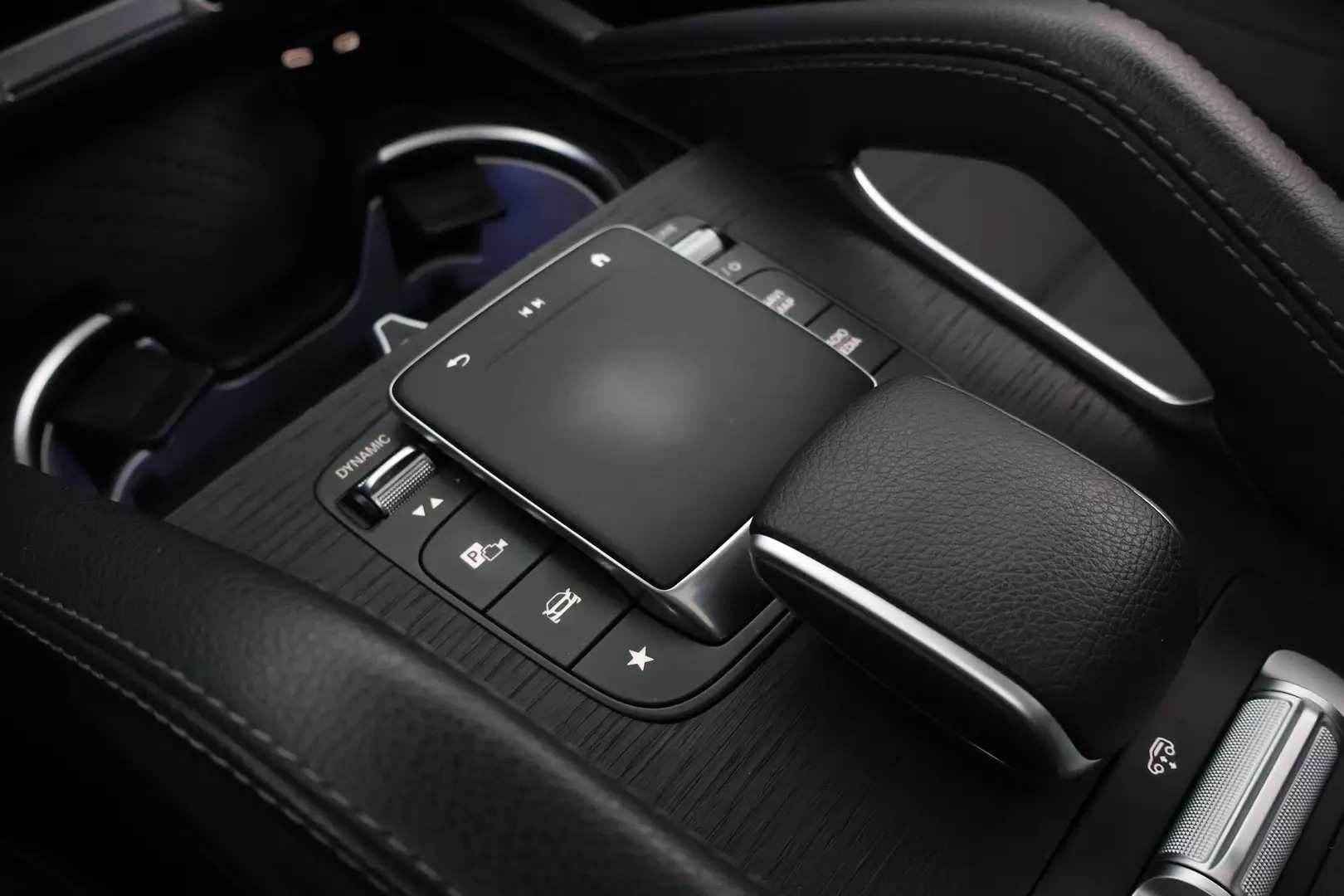 Car Image - 4sjMUUmjWnM0Zcv4h1z8rG