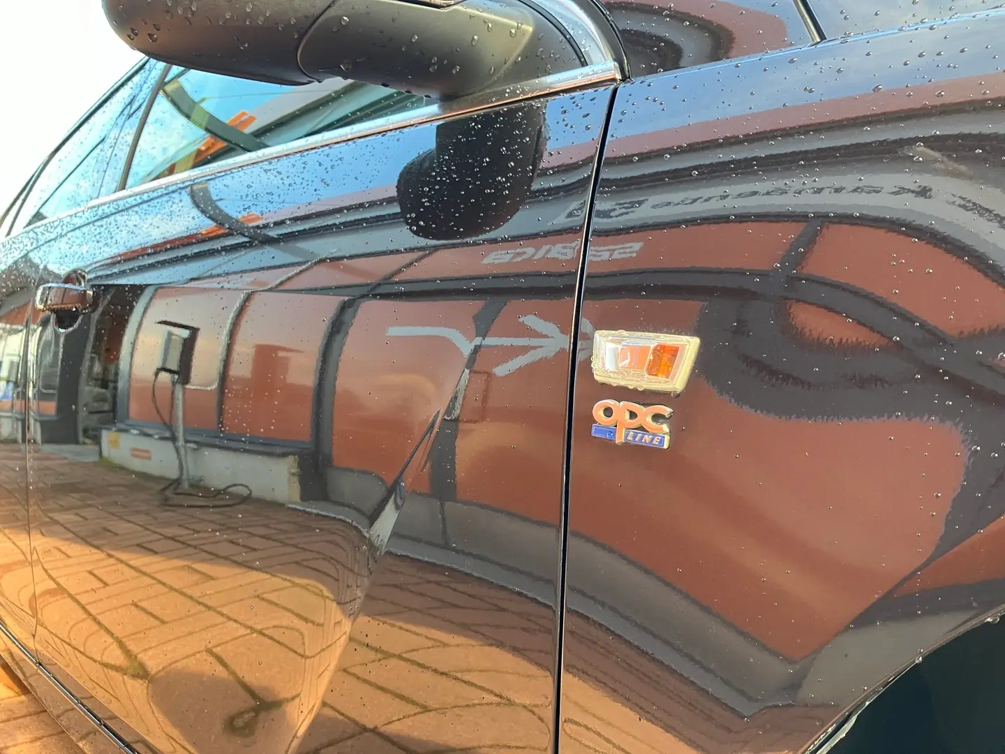 Car Image - 7M30uz5VMaQwCUXyxviDm8