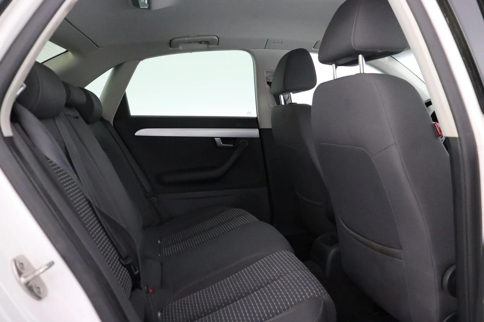 Car Image - 3XKXRwSw7mFJgPiGTk78Rv