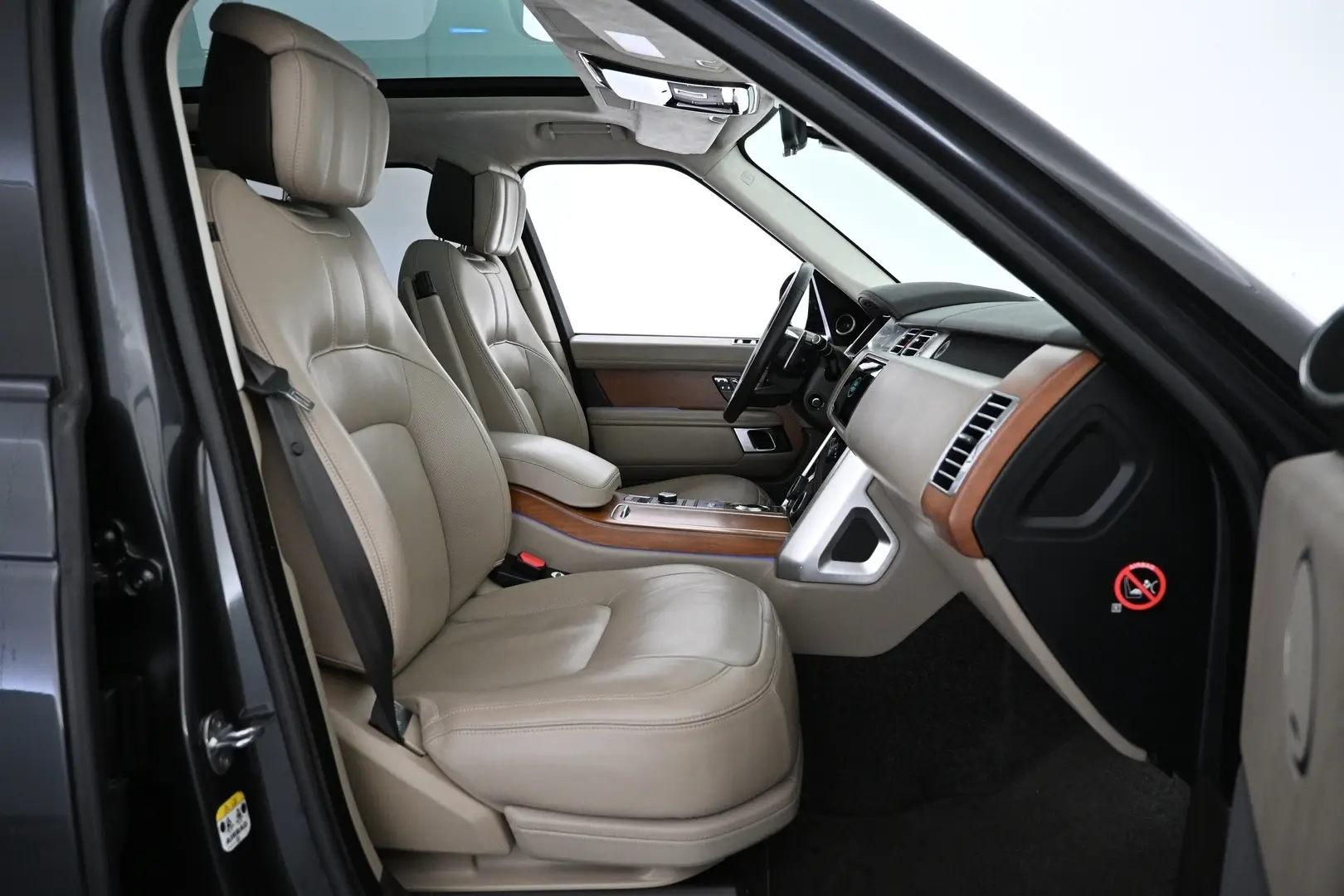 Car Image - 5oDZkzPDgvzJmM8jafxfGS