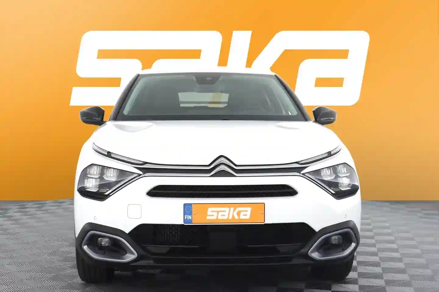 Car Image - 4Vmc8OE0AMLHzTmv4Z4aT7