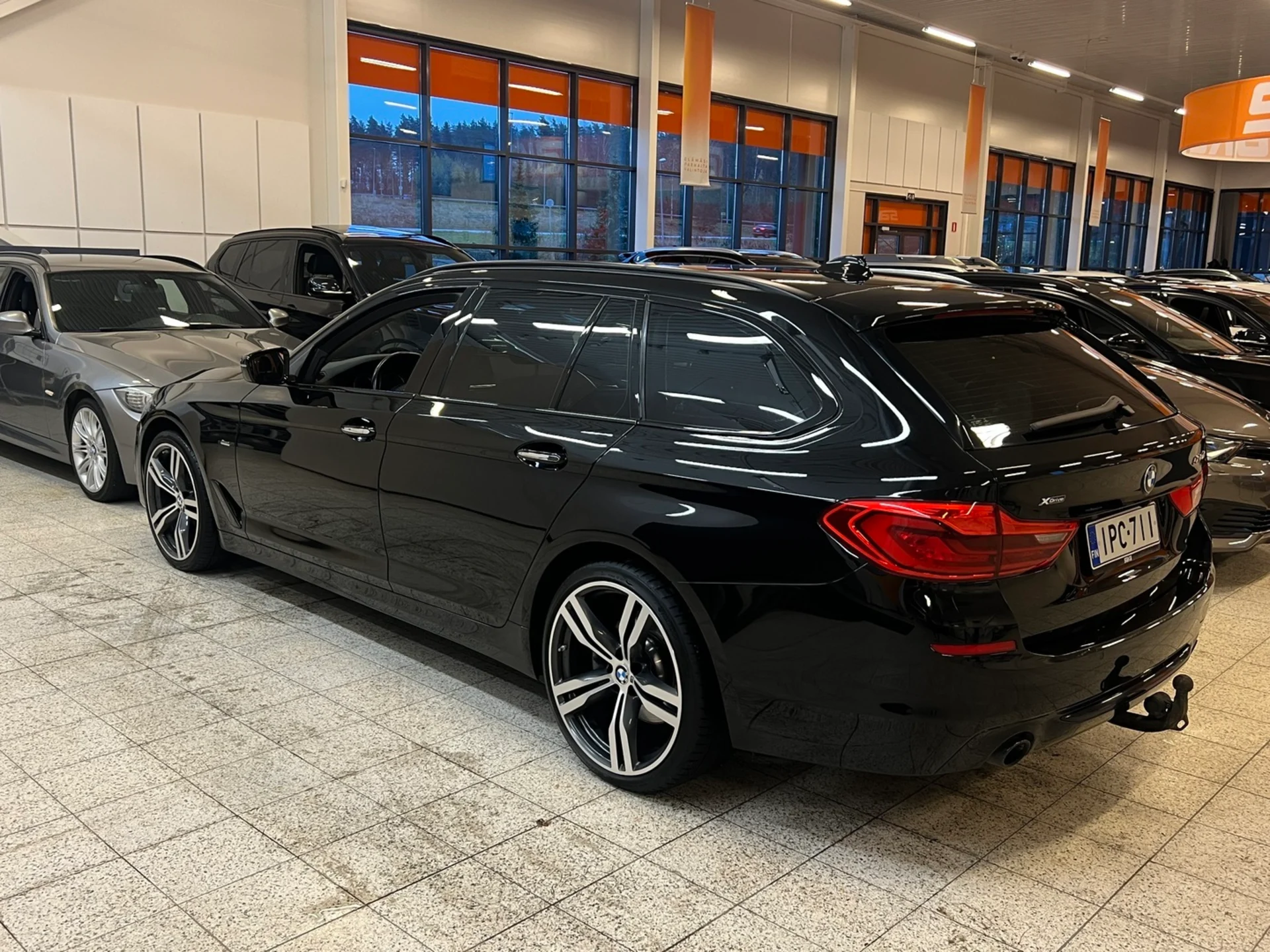 Car Image - 51K9IZMZRhFtymjVKzBivQ