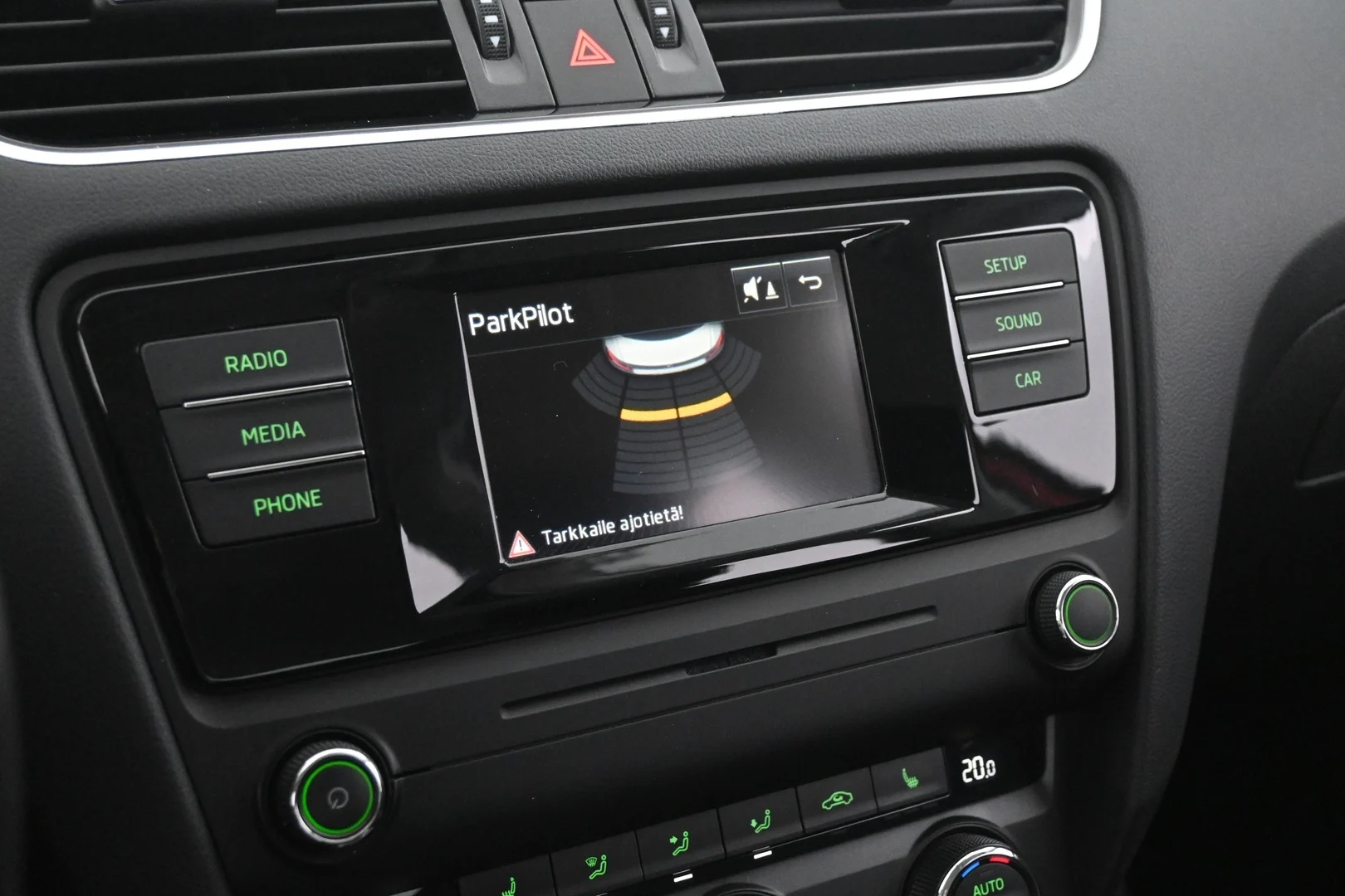 Car Image - 4But6q5vdHrxx0dqfQvisu