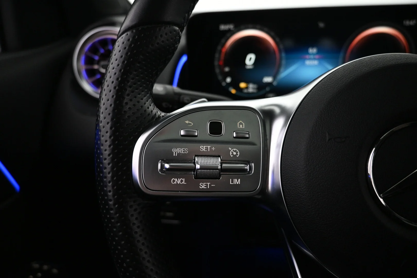 Car Image - 6grZ4VO2hO4DvP4vZ0heG0