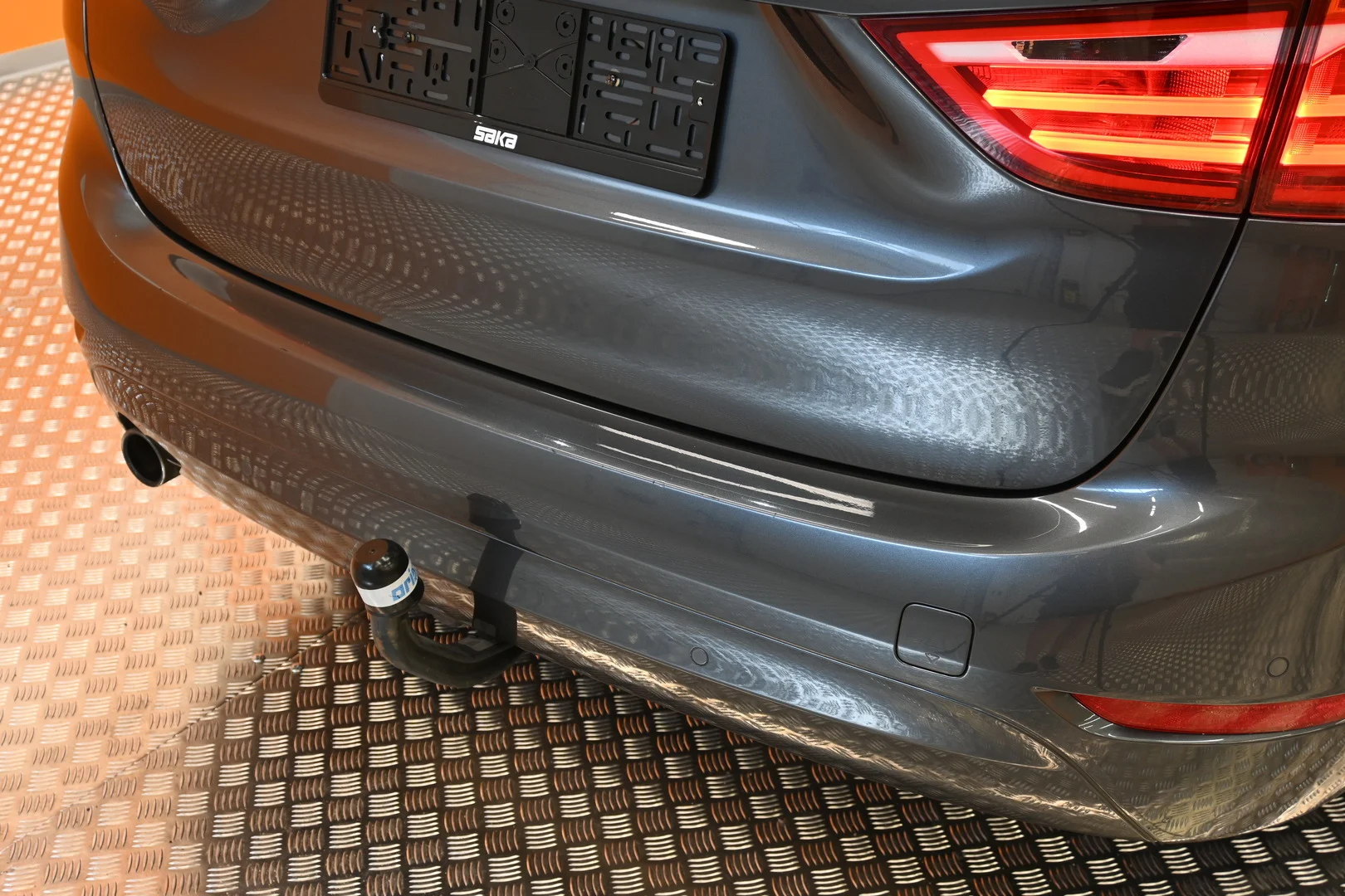 Car Image - 4eNhXNUVtVThljPSn8YYhV