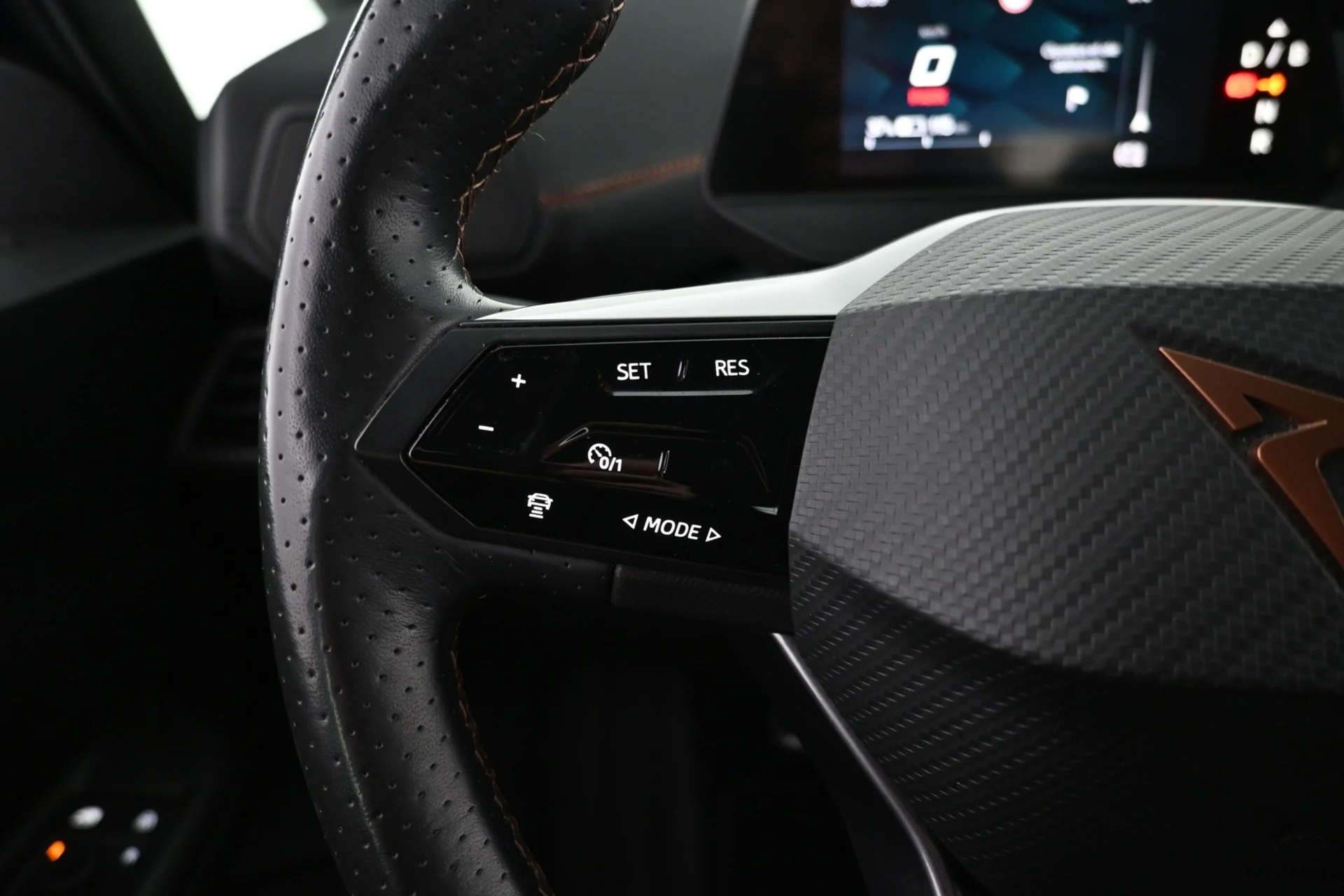 Car Image - 3THDohmwobnJBFyquYt0kX