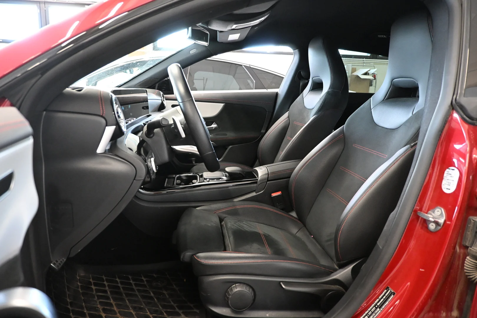 Car Image - 6xjeJEr40L7btNqgpECVh4