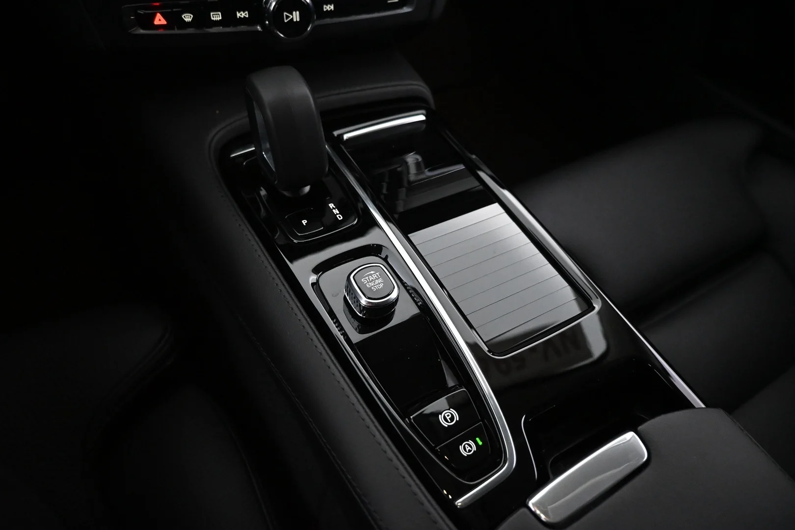 Car Image - 19woaeuM0PEneIt0Wjvo3B