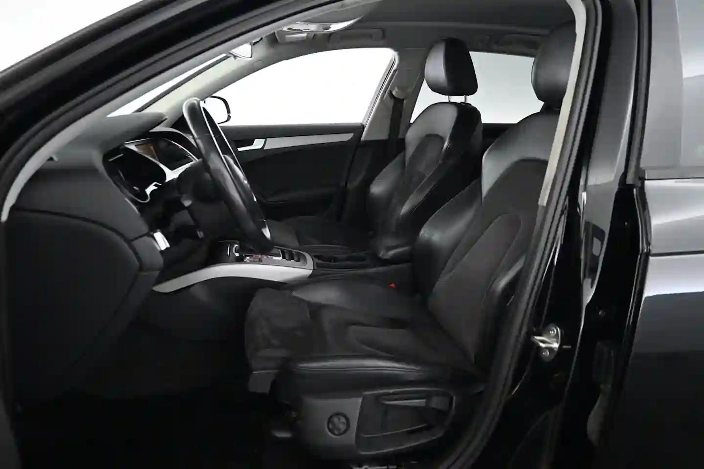 Car Image - 6kpfvQDEKedfsMrn5d0Ei0