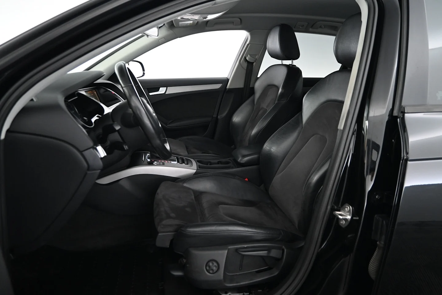 Car Image - 6kpfvQDEKedfsMrn5d0Ei0