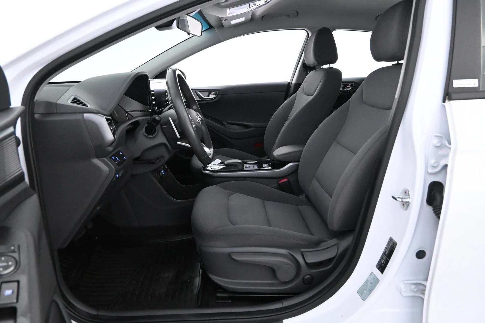 Car Image - 2RbvLkiz7vwgSVsvPSOamx