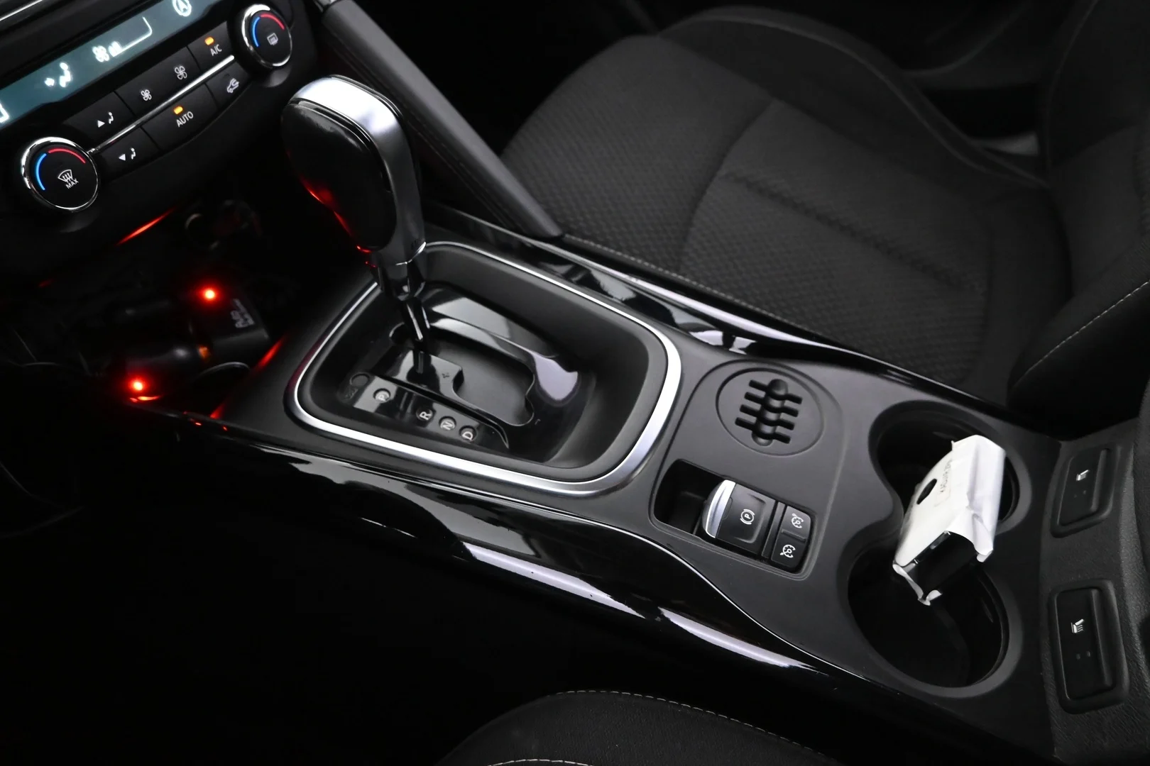 Car Image - 6aWC5qaQVLYmQ2V2THLgYM