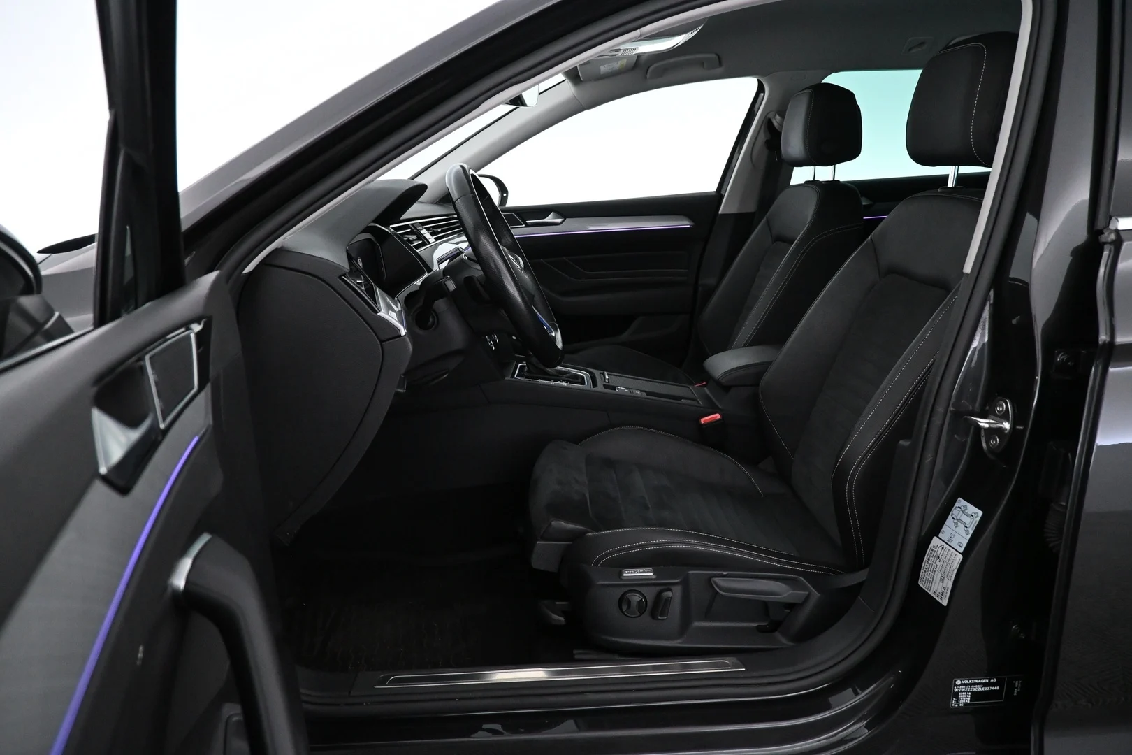 Car Image - 3idsQhScSNLE0G7fRZZXb7