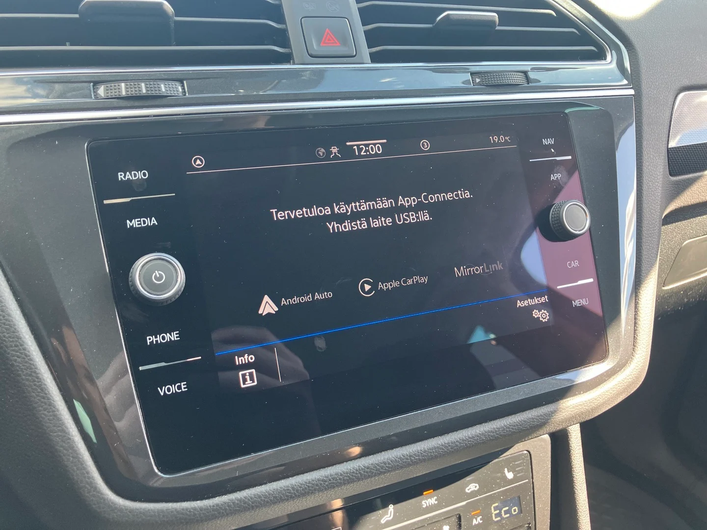 Car Image - 6HfWw7SBqkuv4D0w32uB49