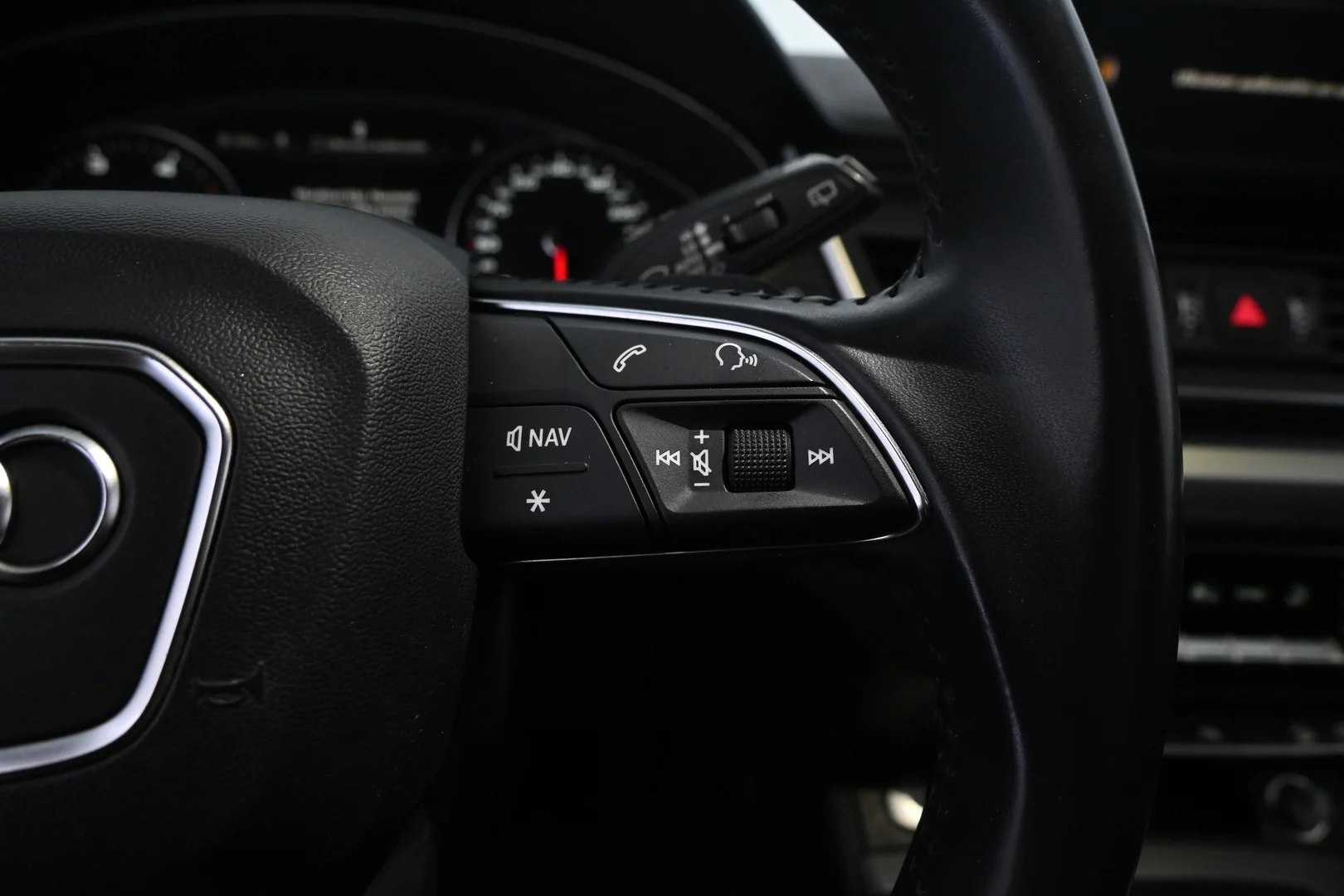Car Image - 1HhBH5zsm4hK8rn1qUbIp9