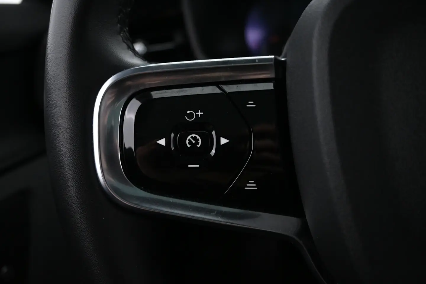 Car Image - 1LzhR75lq3iowIiMkKJmlZ