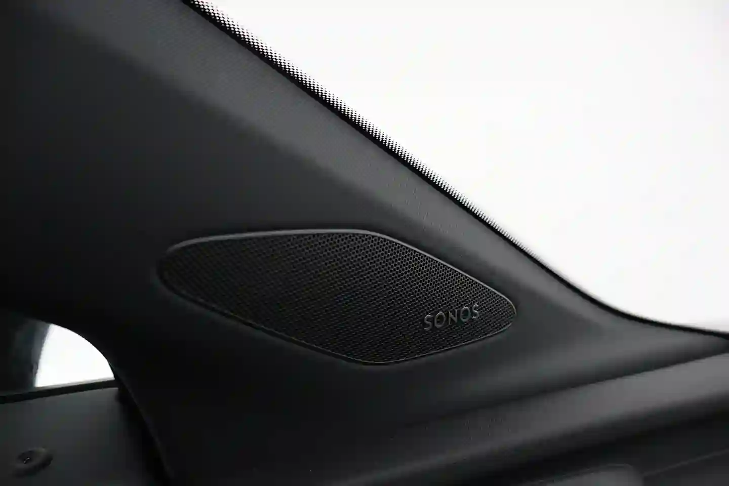 Car Image - 6cuuNZ3IuuTVaohAt8hWCa