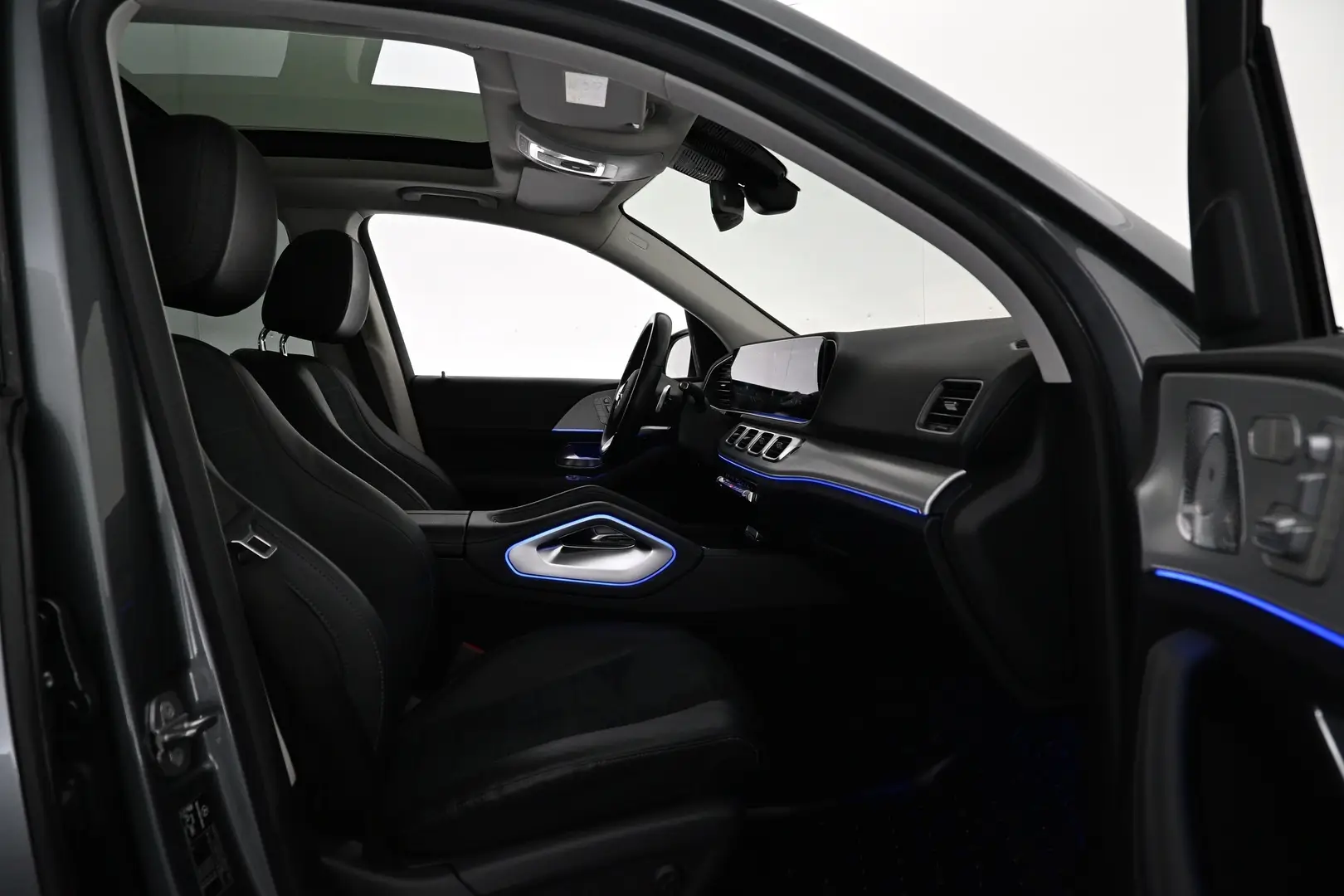Car Image - 5vou8D39ZXgGYyjHpMGbuX