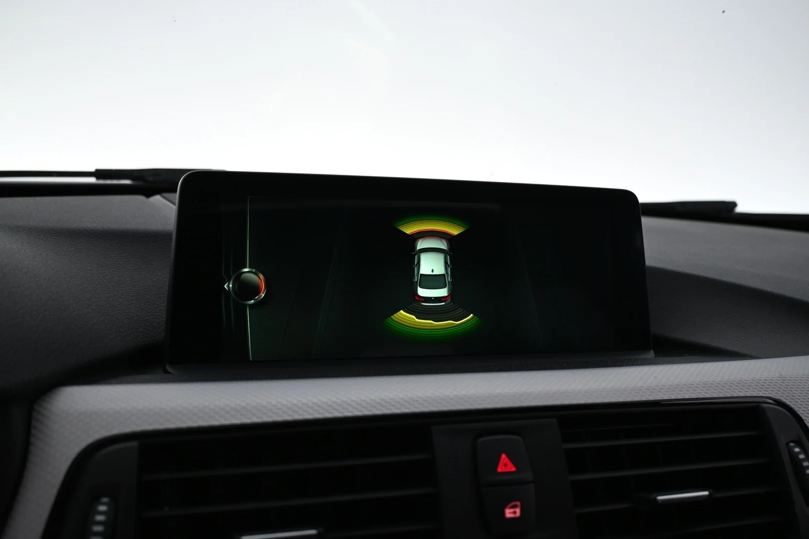 Car Image - PYsiOOg3BFKT5N8Dm6I9v