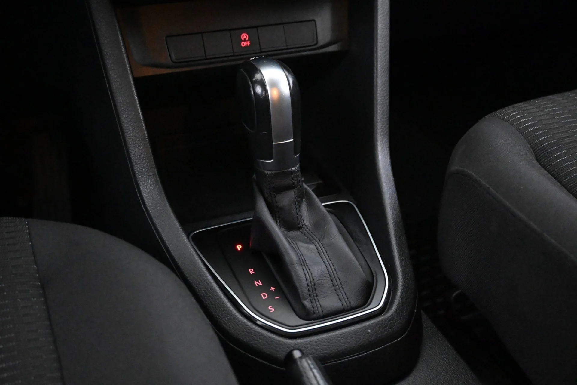 Car Image - 27Vt2vnNOMSOXxmwt3tZMB