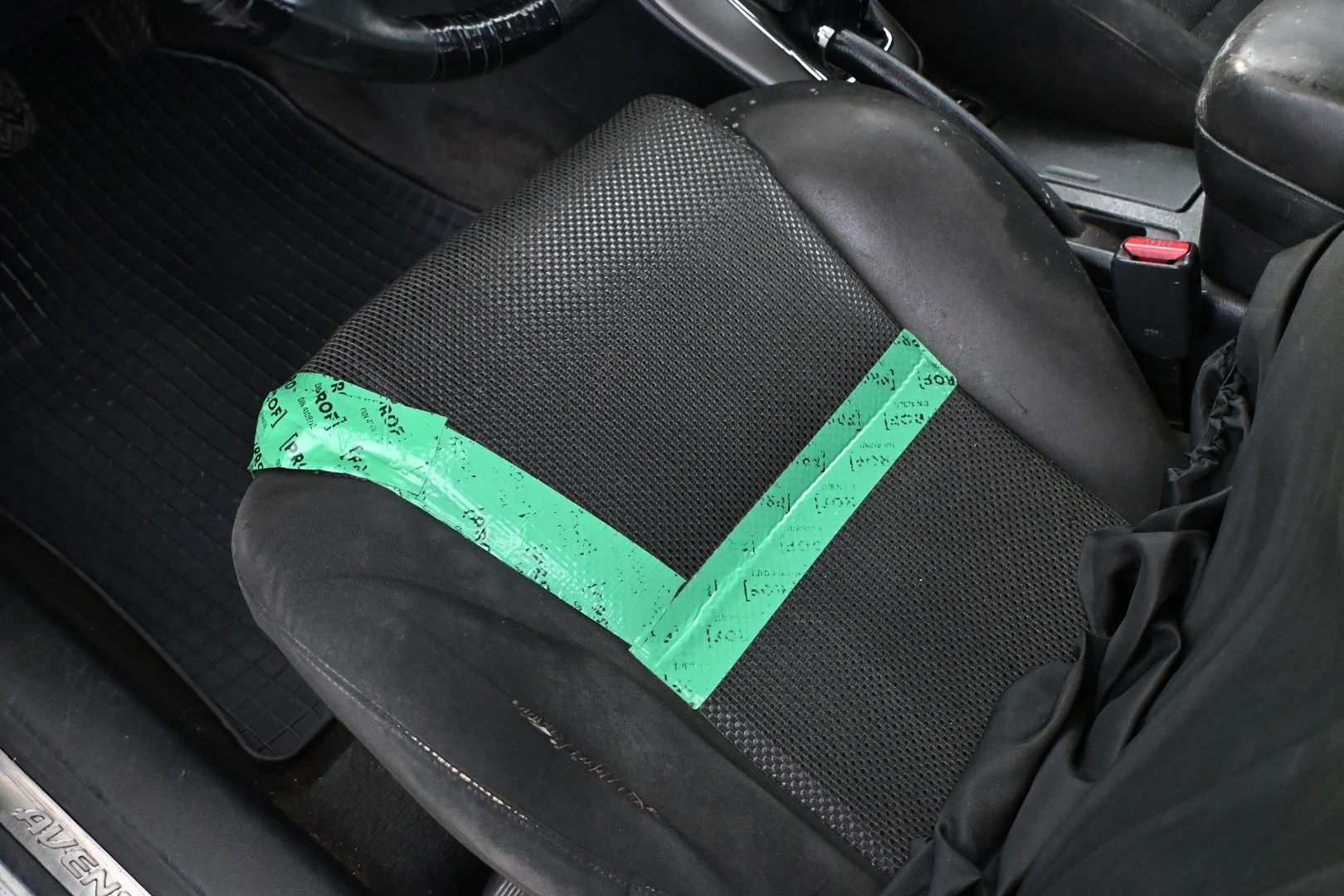 Car Image - 4mFhwrdN5vb82rW8j6AM0L