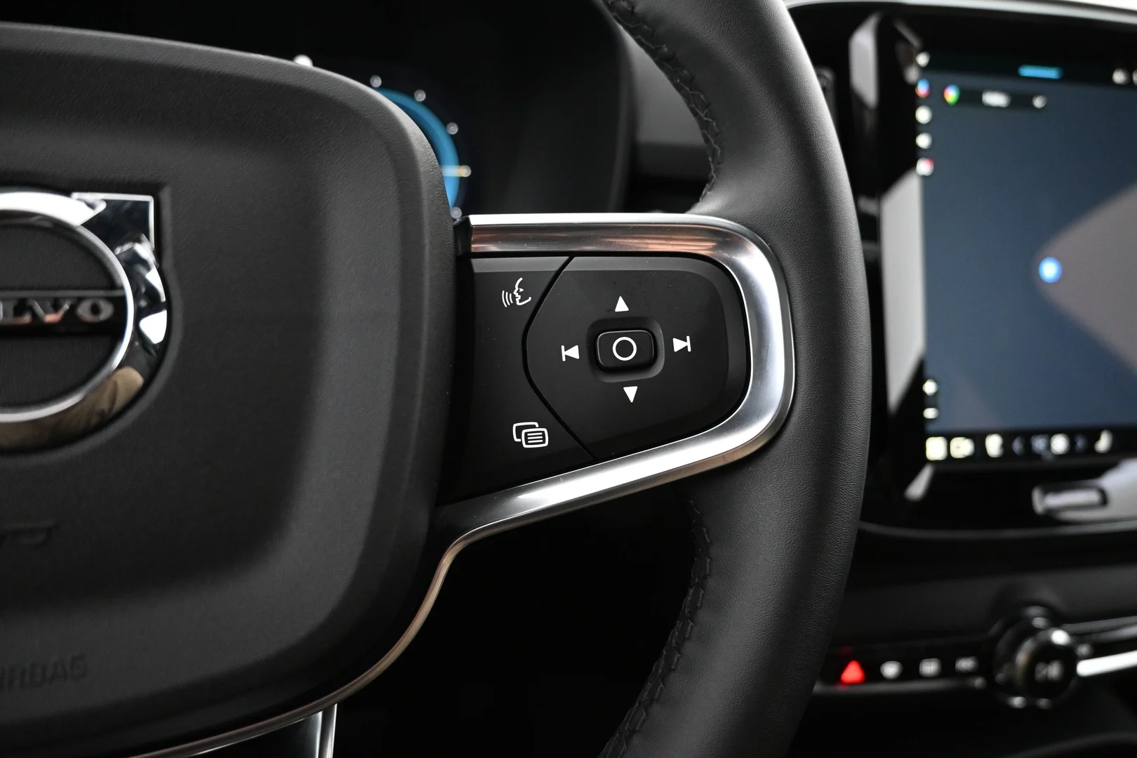 Car Image - 6VBuSt5GMa8Nda3BUJqgmY