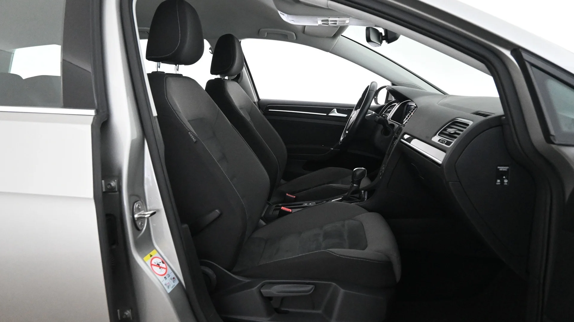 Car Image - 48p9ATN0heqTfn6tgz0IJI