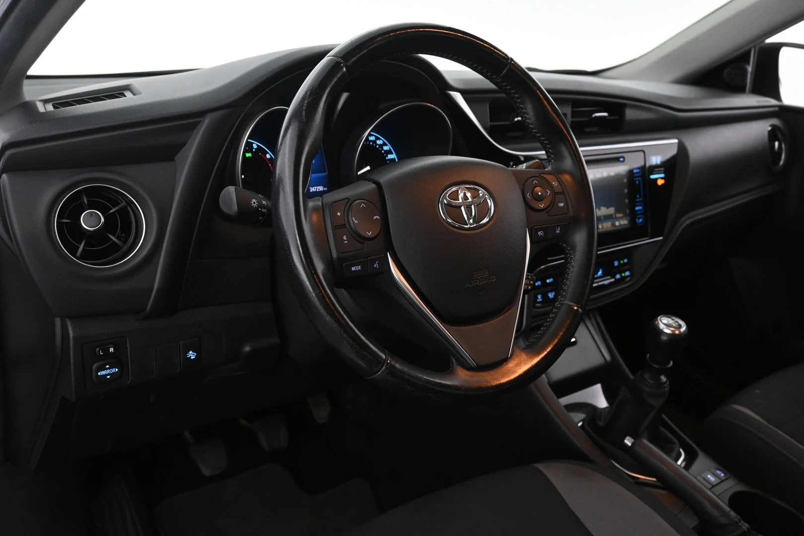 Car Image - 6FnLBNR6XSgfMiHBO61Cuh