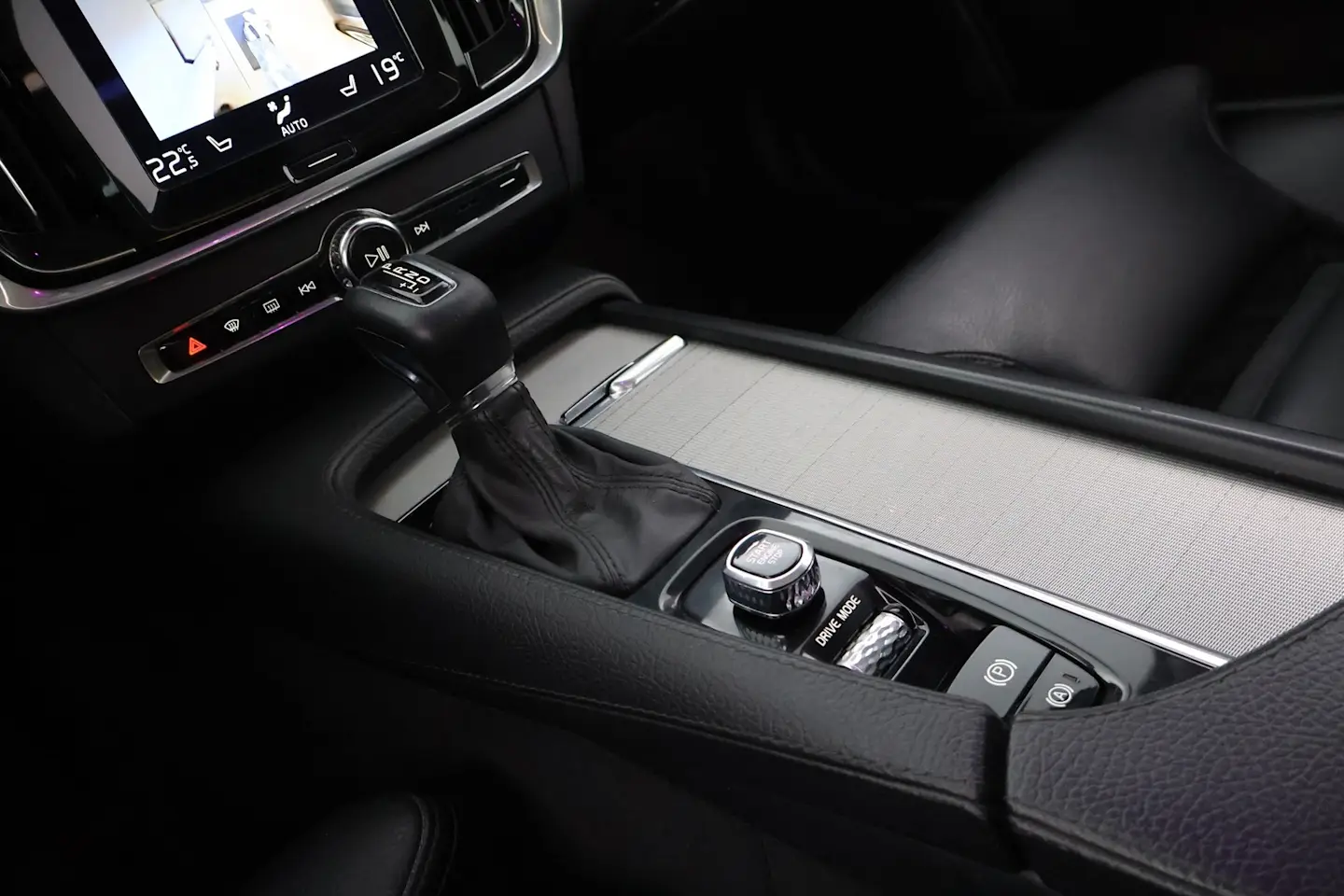 Car Image - 73Q5M2wTCcbRbEvpNTaK4W