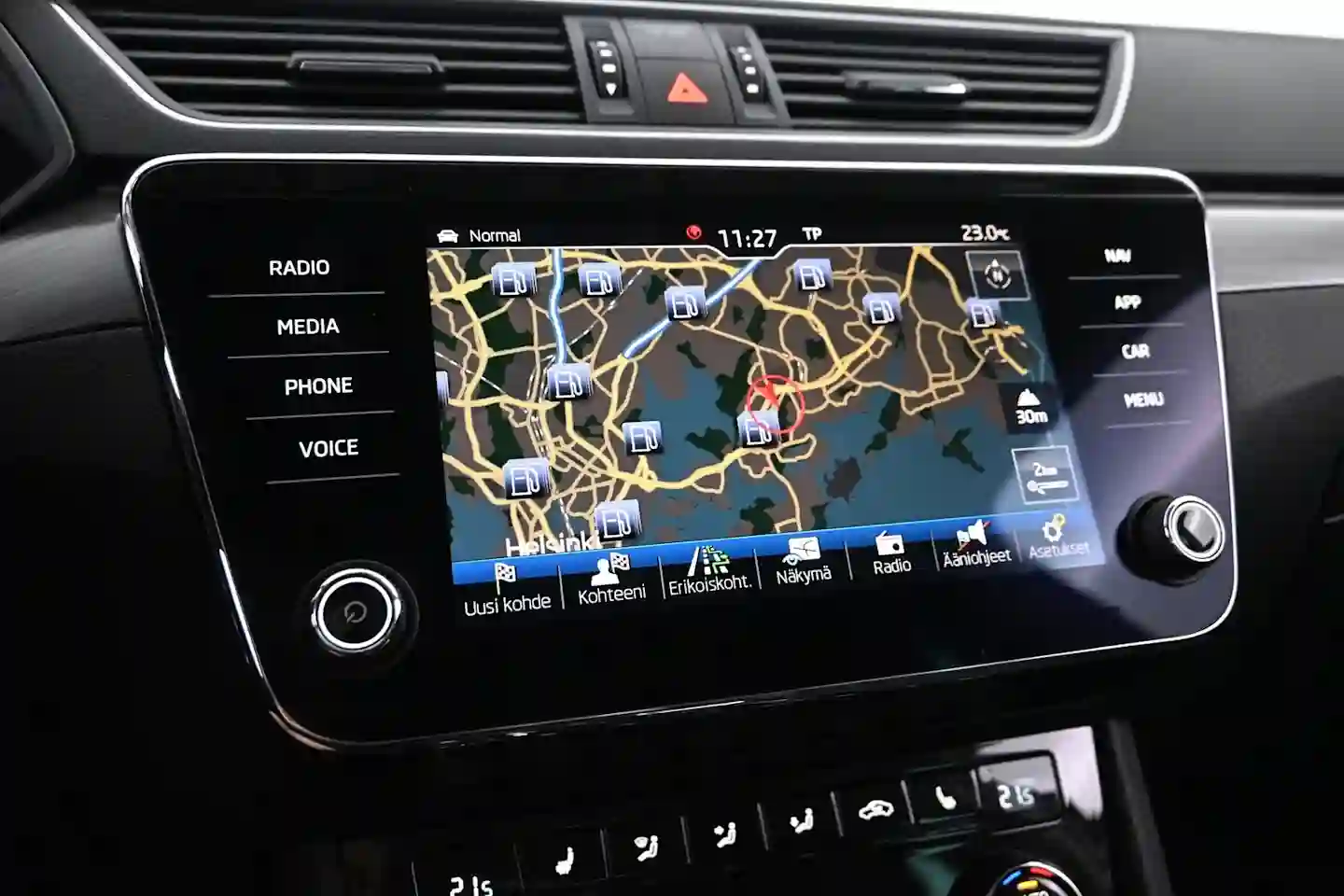 Car Image - 6ZrFRFYFGNBPKJ3rYwrZNL
