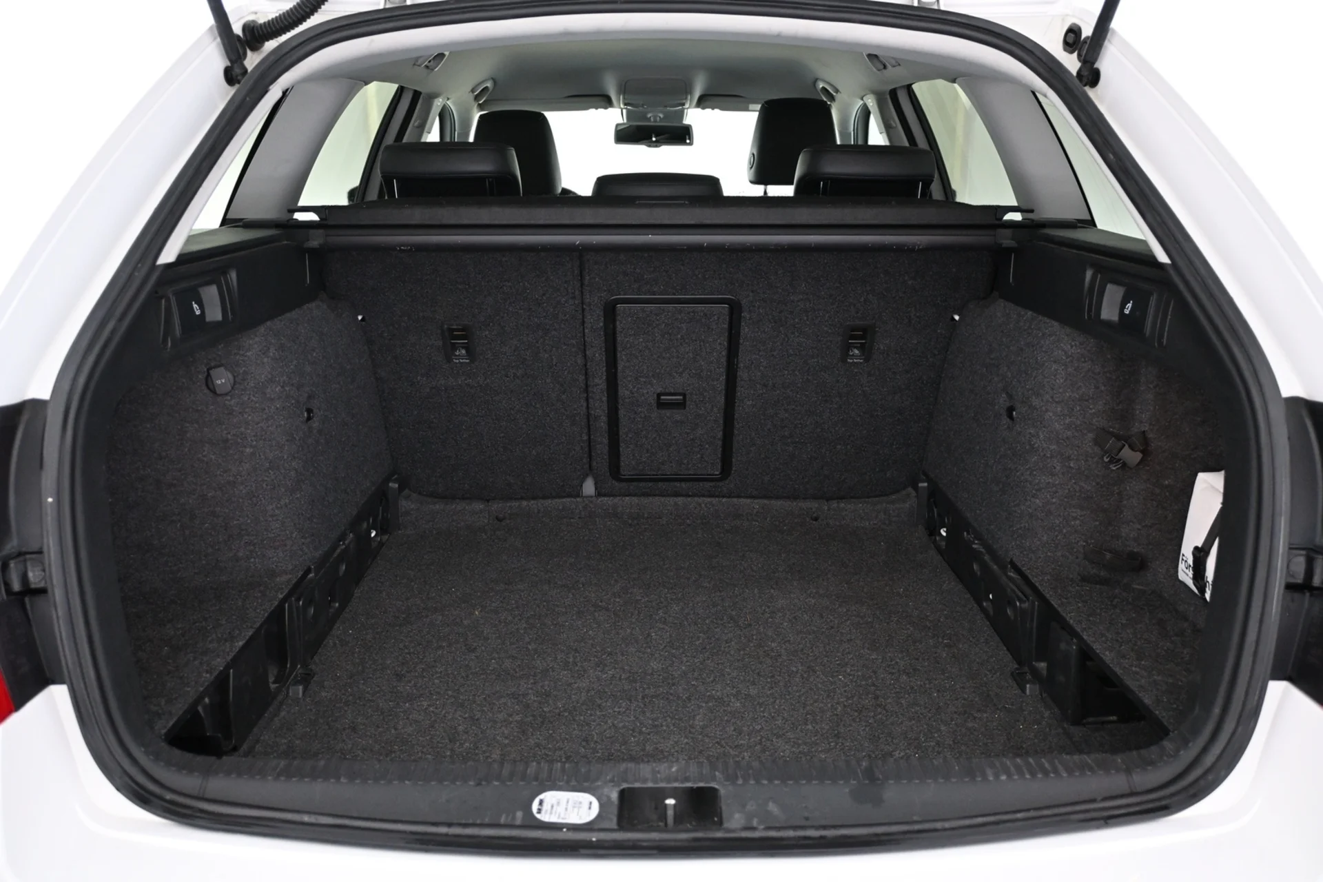 Car Image - 5MAbh9qPwFxQEQFQnXCrOO